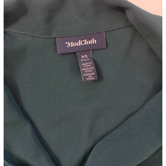NWT modcloth XS recycled polyester business career casual frill collar green top - Picture 3 of 7